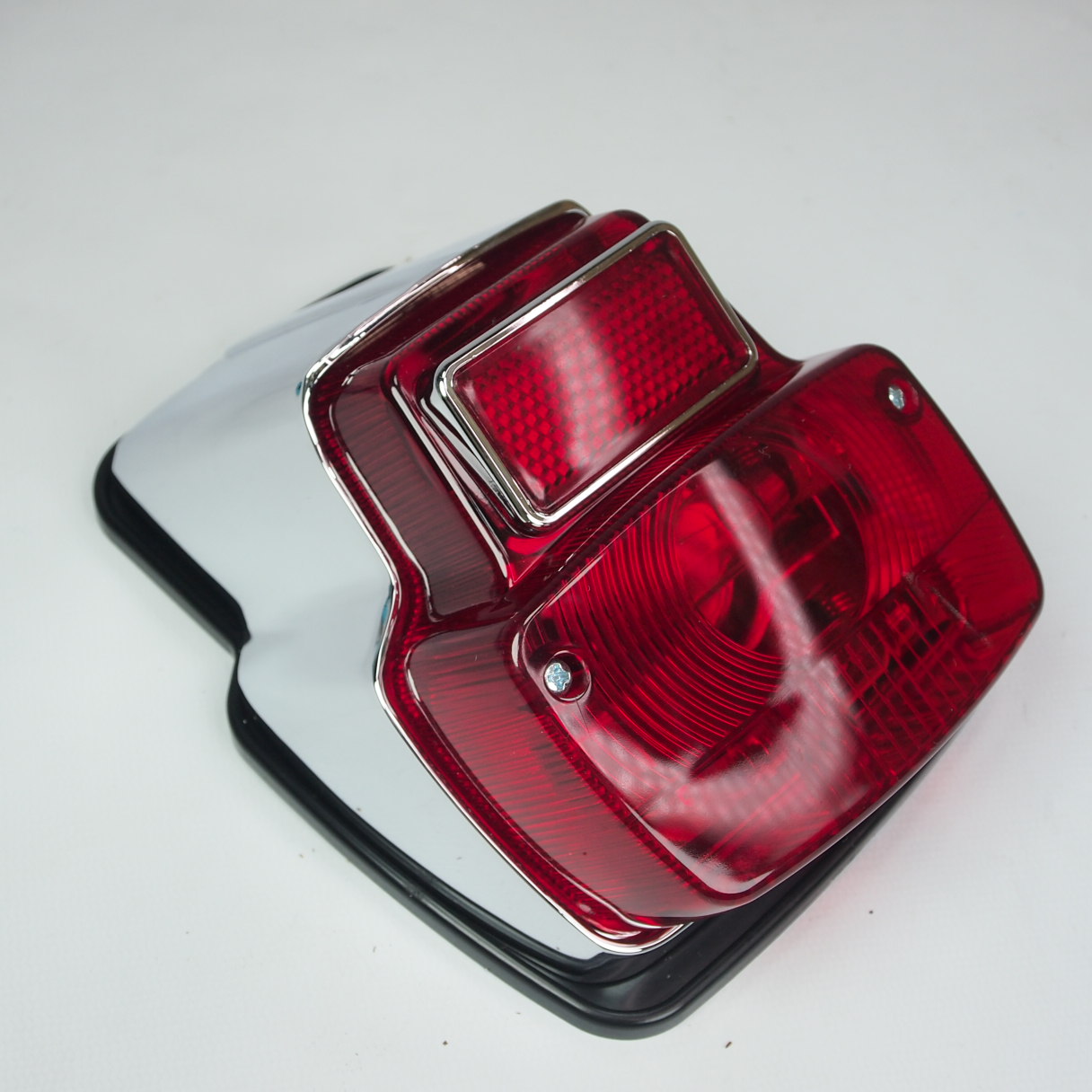 Tail light -BGM ORIGINAL Vespa vintage- metal small - chrome