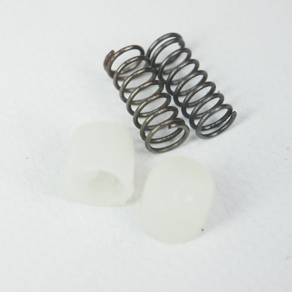 Anti-vibration spring and cap for brake and clutch lever LAMBRETTA LI LIS SX TV GP DL J LUI