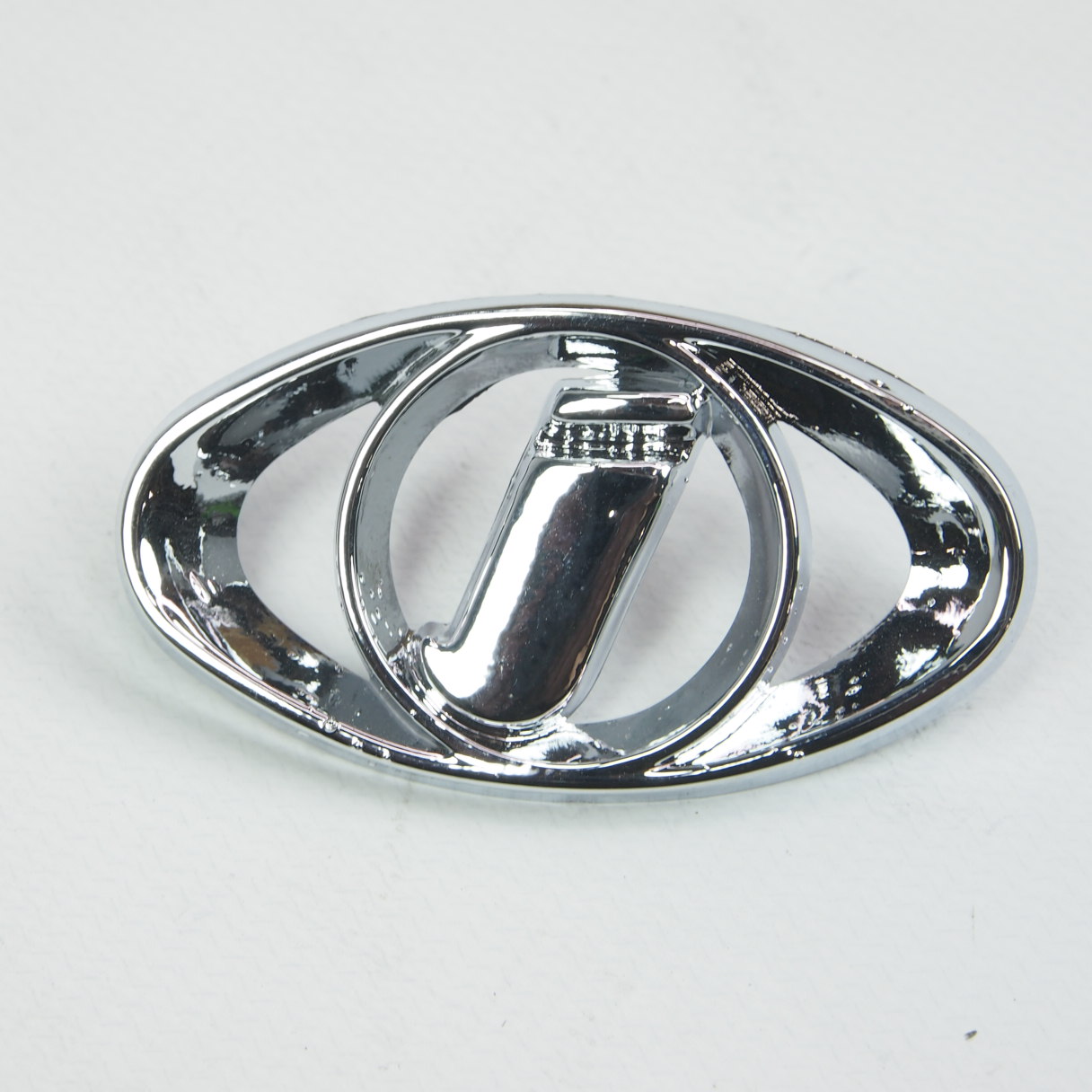 Badge horn cover -LAMBRETTA- Innocenti emblem - GP DL