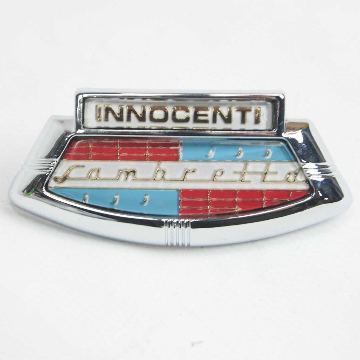 Badge horn cover -LAMBRETTA- Innocenti emblem - LI TV (Series 1)