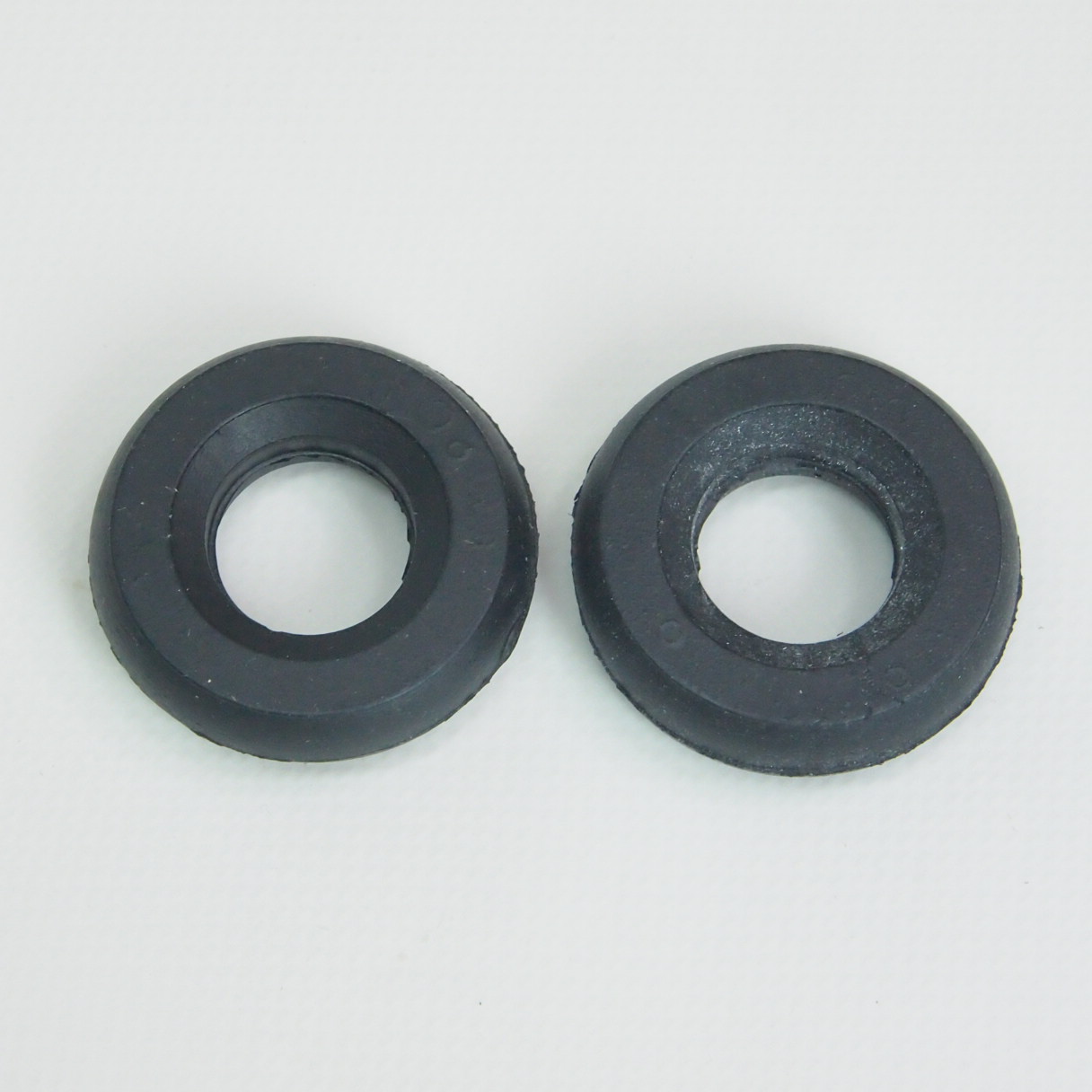 Silent block set for front upper shock absorber Vespa 50s 90 100 ET3 90ss