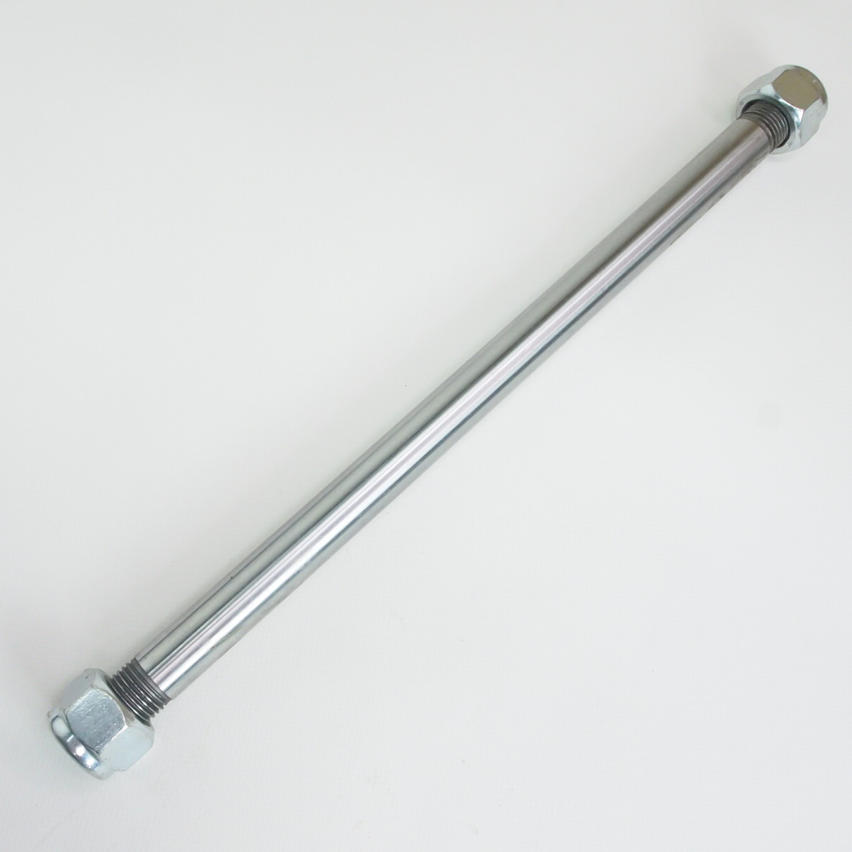 Engine bolt -LAMBRETTA- LIS SX TV (series 2-3) - 29cm