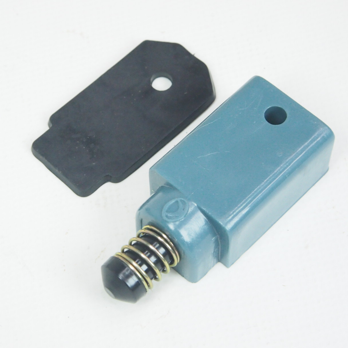 Brake Light Switch for Vespa PK50 PK125S PX125E PX150E PX200E PX200FL PX150FL PX125FL