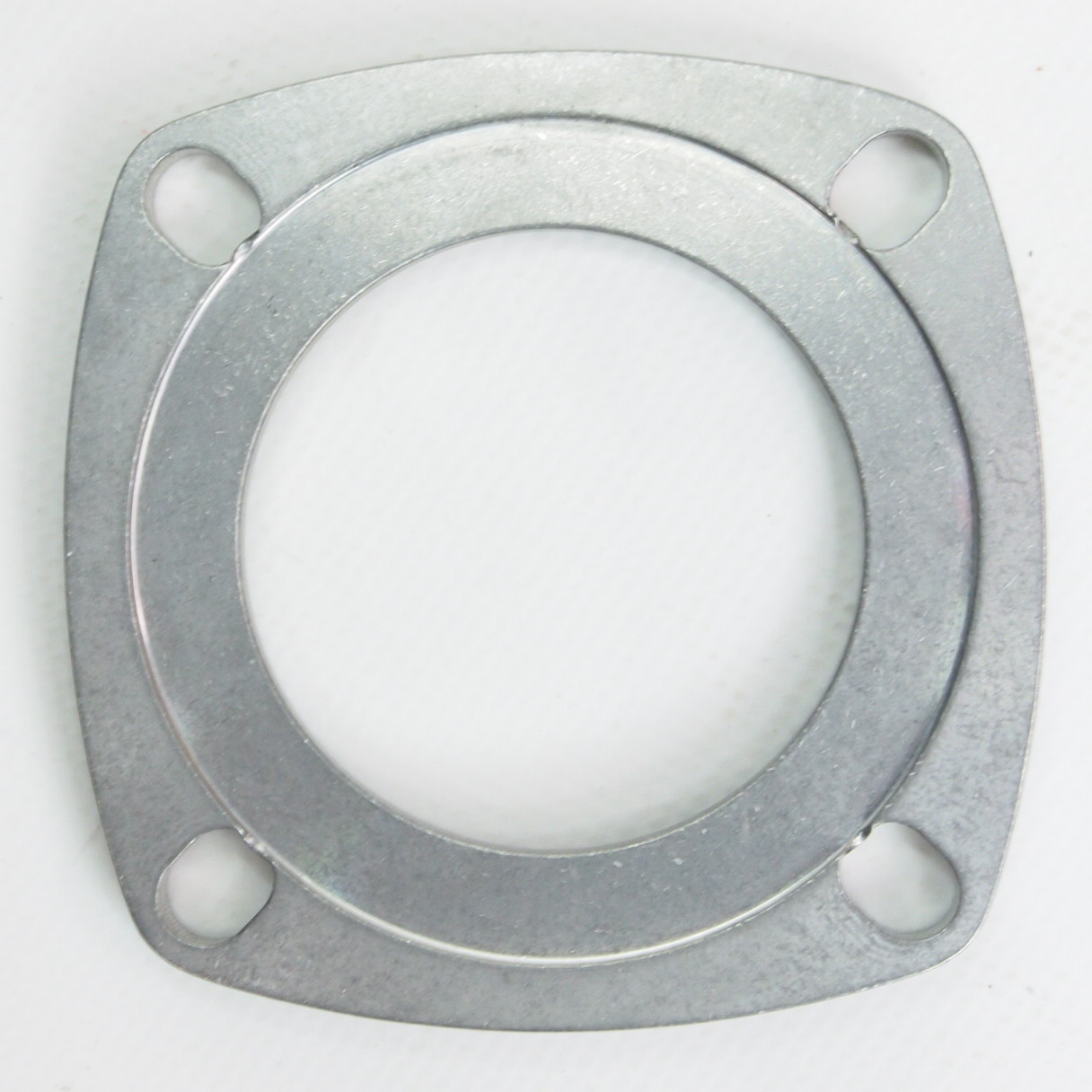 Rear Wheel Bearing Cover Plate -MB DEVELOPMENTS- Lambretta LI LIS SX TV (Series 2-3) DL GP - with 0.9 mm and 1.2 mm steps