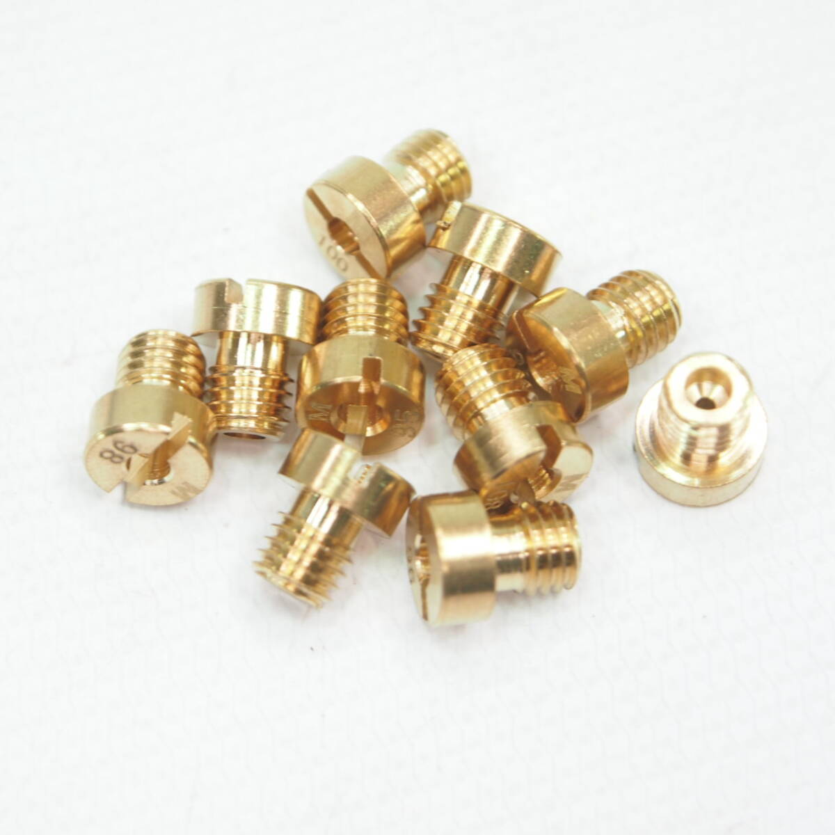 Main jet set for Dellorto 5mm (90-110)