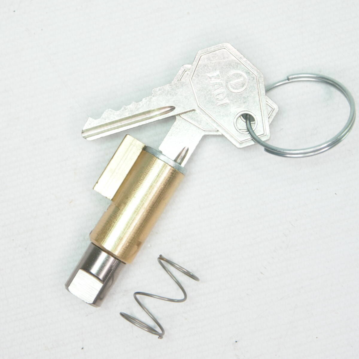 Lenkschloss ZADI 38.5x4mm- Vespa P125X P150X P200E GTR Sprint 50s 50R 100 ET3 Primavera