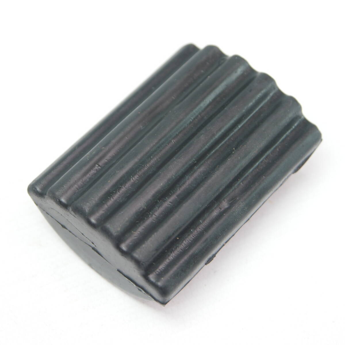 Brake pedal rubber Vespa 50s 100 ET3 PX125FL PX150FL PX200FL P200E P150 PK50 PX200E PX150E
